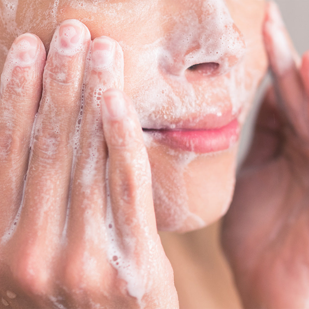 Should i wash my discount face twice a day